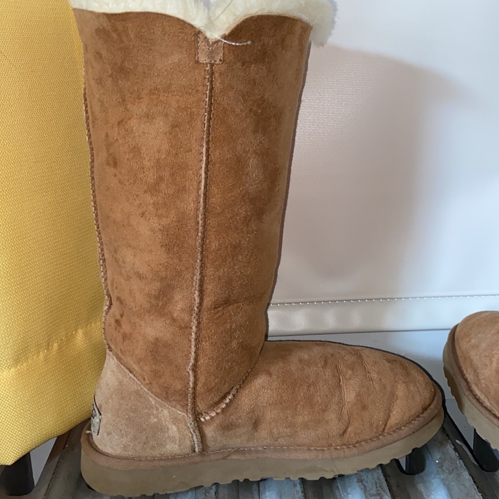 Tall Chestnut Bailey Button Uggs - image 3